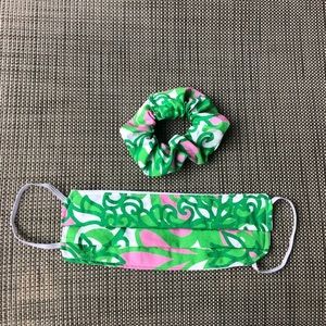 Lilly Pulitzer mask and scrunchie set